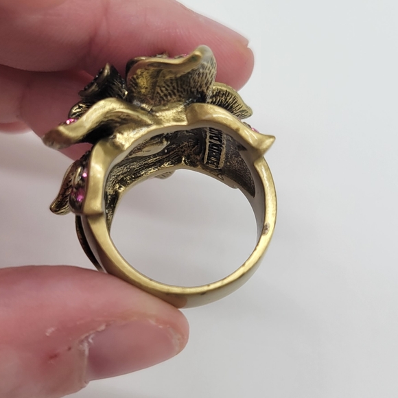 Heidi Daus Pink Tourmaline Swarovski Crystal Flower Statement Cocktail Ring - Picture 4 of 8